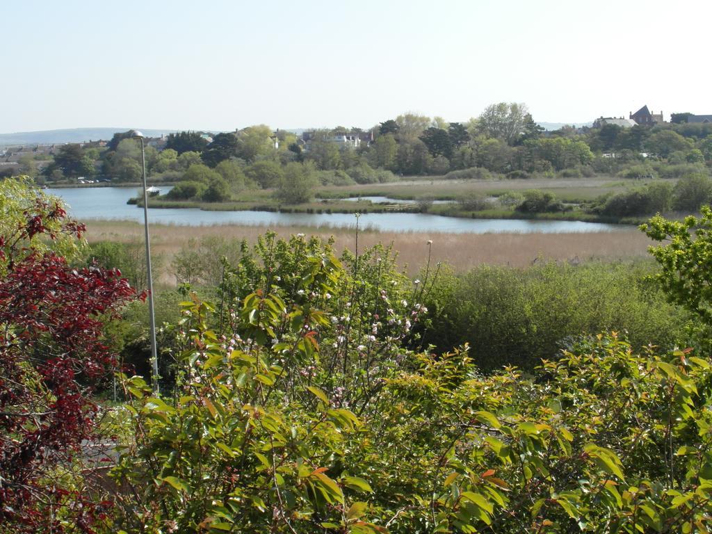 Lakeside Guest House Weymouth Exterior photo